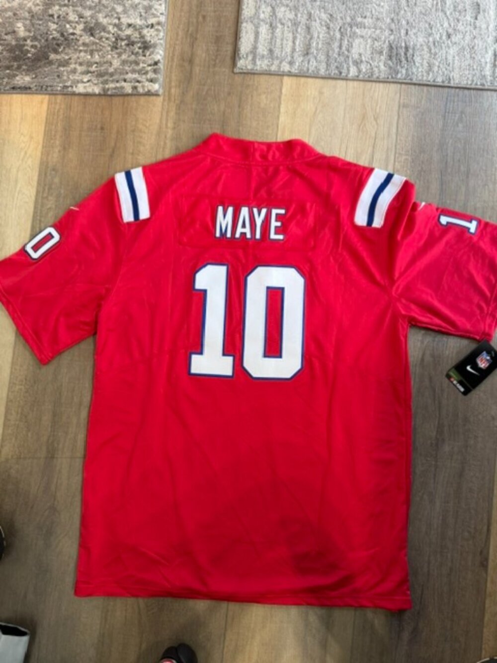 NEW NFL Maye #10 Jersey Men XL